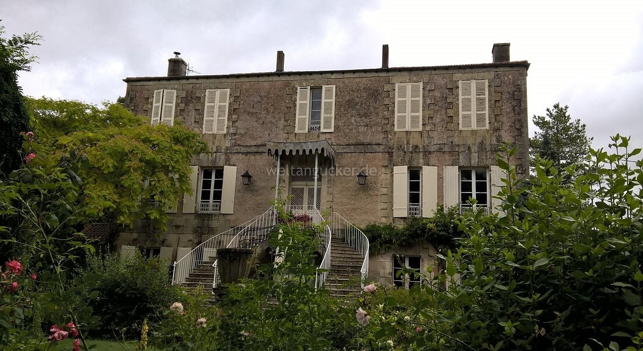 Manoir Angle, Chambre d'Hôtes à Blanzay-sur-Boutonne