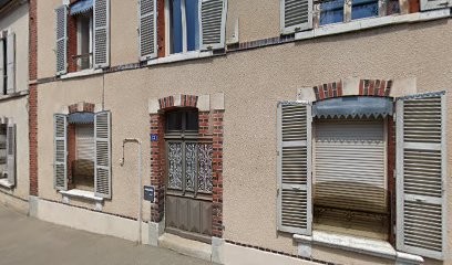 Les Bains Bed & Breakfast, Chambre d'Hôtes à Cheny