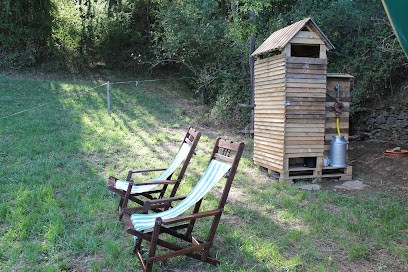 L'Écho-lieu : Roulotte, VTT électriques, Activités Nature En Famille Dans Le Pilat, Chambre d'Hôtes à La Terrasse-sur-Dorlay