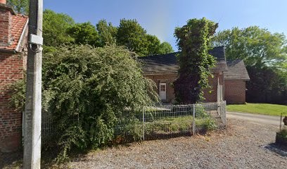 Les Perce Neige, Chambre d'Hôtes à Escarmain
