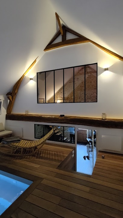 La Grange Epicurienne, Chambre d'Hôtes à La Ferrière-Bochard