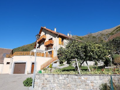 Au Vallon d'Auguste, Chambre d'Hôtes à Aspres-lès-Corps