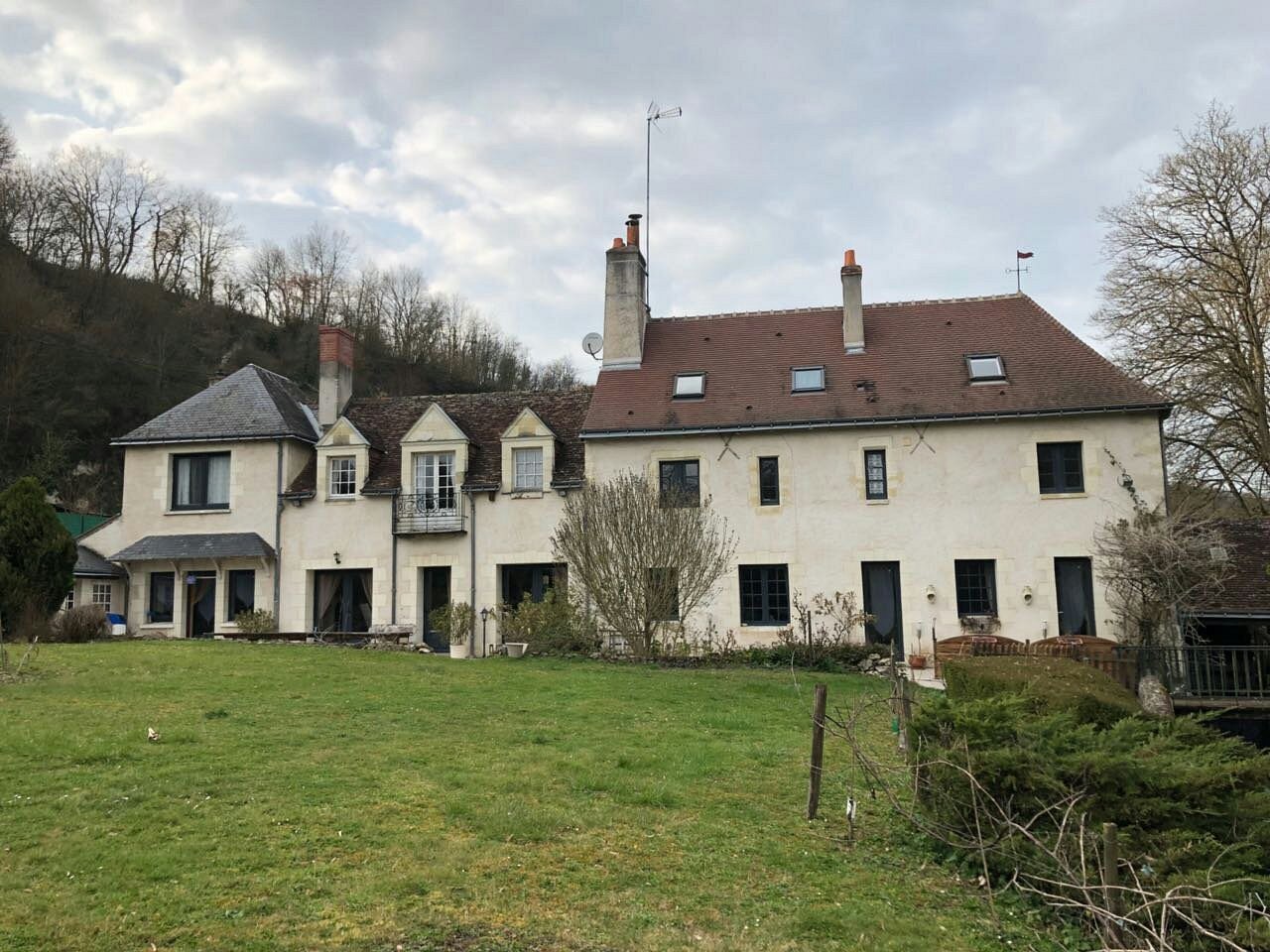 Le Moulin Garnier, Chambre d'Hôtes à Vernou-sur-Brenne