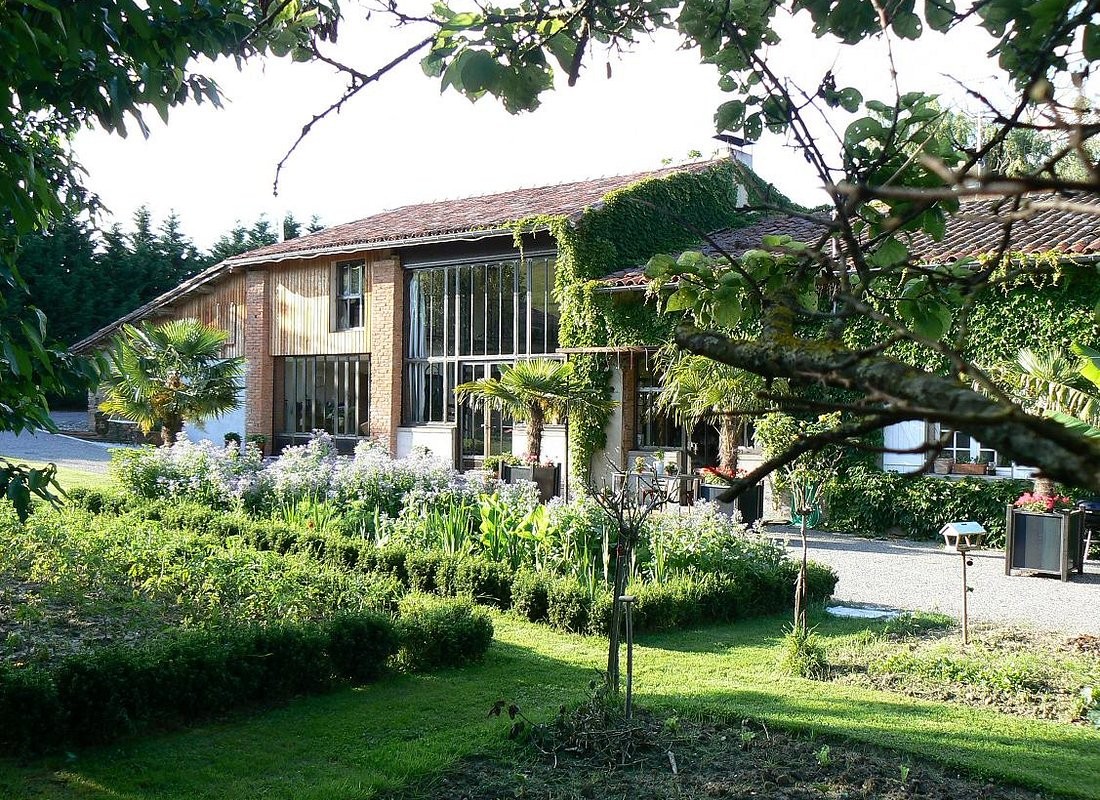 La Pradasse, Chambre d'Hôtes à Ayguesvives