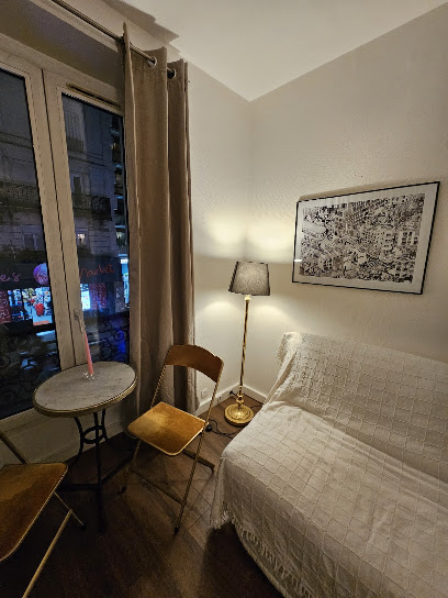 Studio Ménilmontant, Location De Vacances à Paris 20