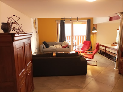 Gîte La Chouette, Location De Vacances à Saint-Étienne-de-Crossey