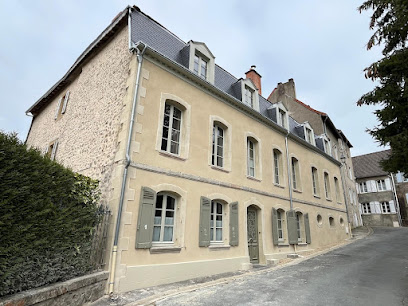 Les Glycines Anciennement Maison N°9, Chambre D'hôtes à la Souterraine