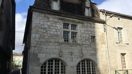 La Maison De La Tour Annex, Location de Vacances à La Sauvetat-du-Dropt