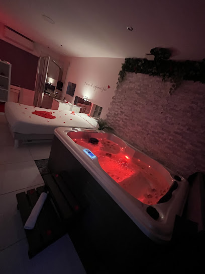 Love Room Du Sud, Location De Vacances au Rove