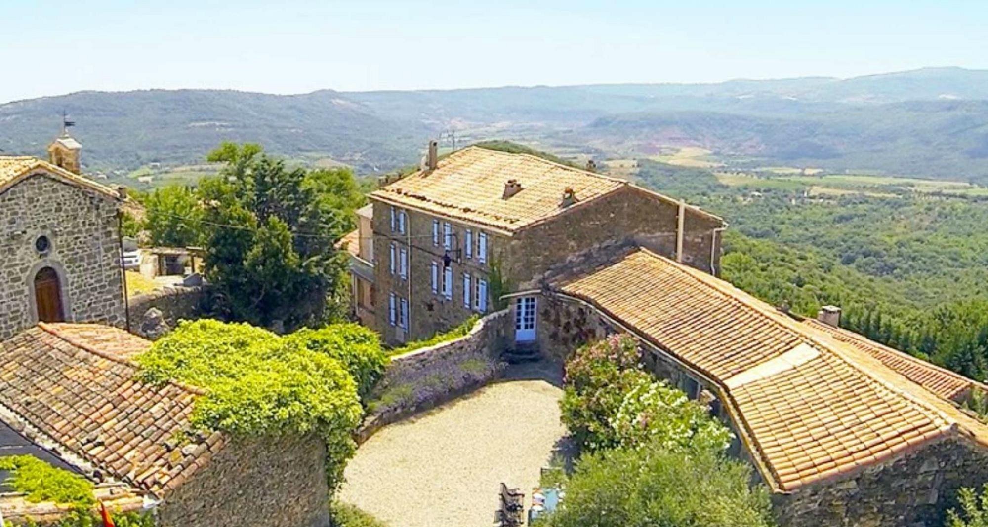 Chateau D'Olmet Chambre D'hôtes Hérault, Chambre d'Hôtes à Olmet-et-Villecun