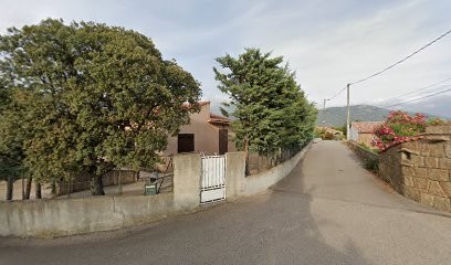 Charmante chambre proche aéroport, Chambre d'Hôtes à Afa