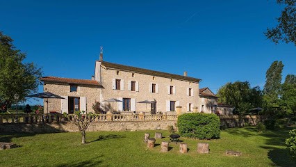 Château Puygrenier - Chambres D'hôtes Et Restaurant, Chambre d'Hôtes à Villefranche-de-Lonchat
