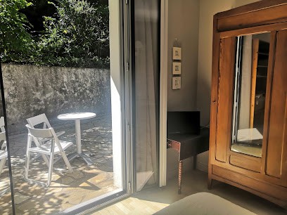 Le Cèdre Bleu, Chambre d'Hôtes à Ciboure