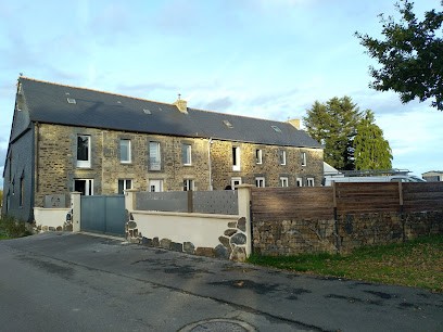 Le Bonheur est en Bretagne Chambres d hôtes de charme avec jacuzzi a la campagne près côte d Erquy & saint Malo #spa #hôtels, Chambre d'Hôtes à Rouillac