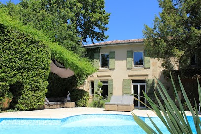 House Furnished The Black Swan, Maison d'Hôtes à Romans-sur-Isère