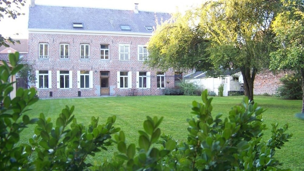 Chambres D’hôtes Au Coin Du Feu, Chambre d'Hôtes à Mortagne-du-Nord