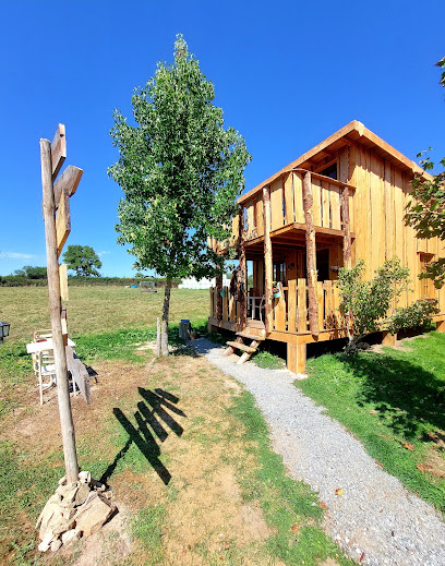 Cabane Insolite Gîtes Luzy Chambre D'hôtes à Luzy