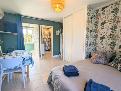 Ann Mccarthy/Studio Silhem, Location De Vacances à Saint-Germain-les-Belles