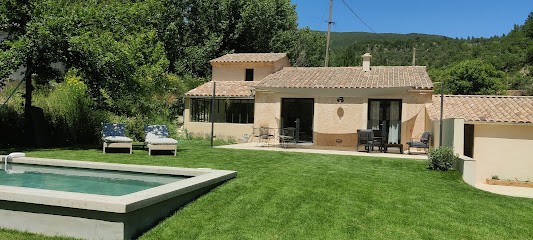 Casa du Ventoux, Location de Vacances à Savoillan