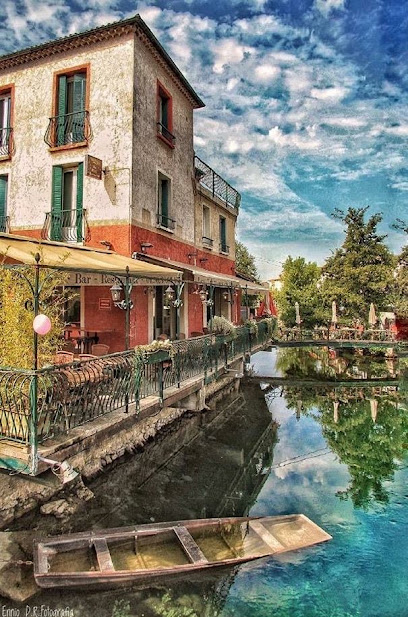 Chambres D'hotes En Provence, Chambre D'hôtes à Mormoiron