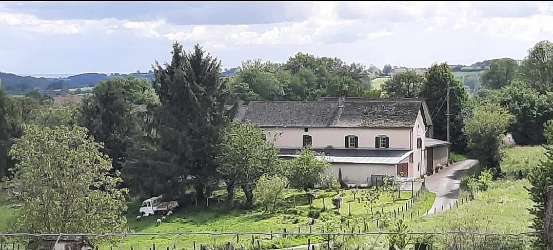 La Douce Parenthèse, Chambre d'Hôtes à Montirat