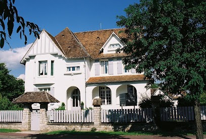 Villa _ Stuart, Chambre d'Hôtes à Aubigny-sur-Nère