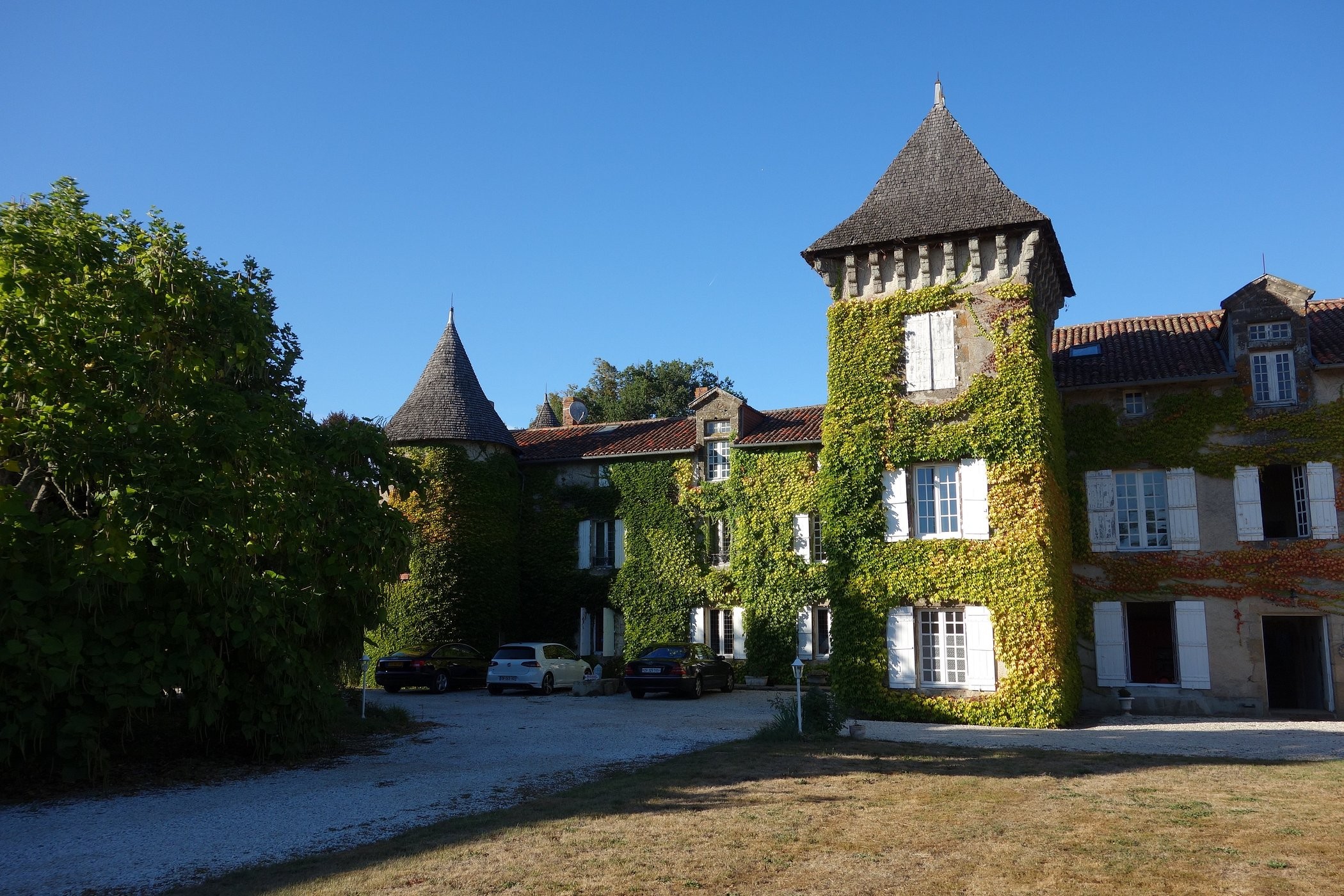 Le Domaine de la Grange de Quaire, Chambre d'Hôtes à Chassenon