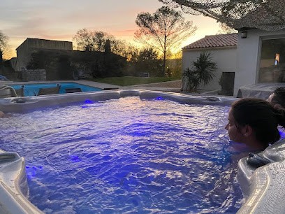 Villa de vacances Phoenix du Salet, Location de Vacances à Vailhauquès