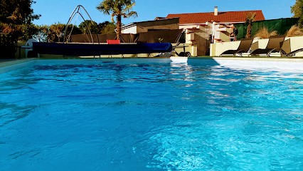 Maison Piscine & Jacuzzi, Chambre d'Hôtes à Saint-Germain-des-Fossés