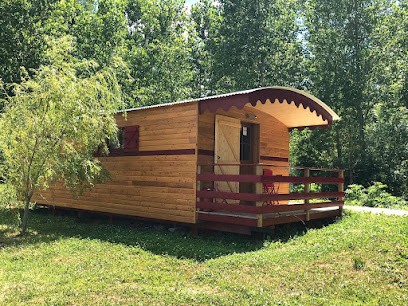 Les Roulottes Du Meriot, Maison d'Hôtes au Mériot
