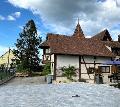 Domaine Des 3 Tours, Location de Vacances à Herbsheim