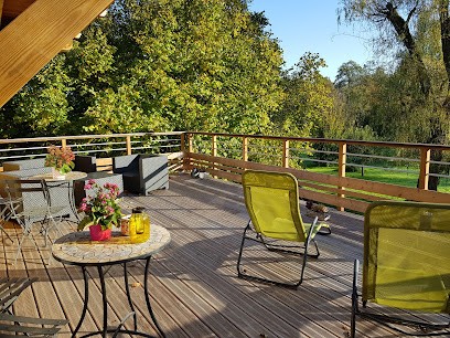 Pré la Dame, Chambre d'Hôtes à Frais