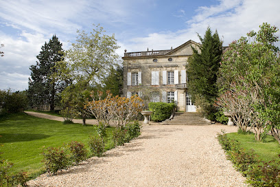 Chateau Latour Segur Suites Et Spa Terrehappy Chambre D'hôtes à Lussac