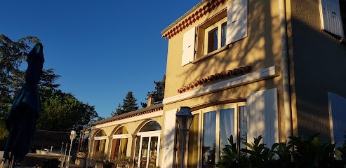 Tikazéla Domaine Ombre Et Lumière, Chambre d'Hôtes à Saint-Jean-de-Muzols