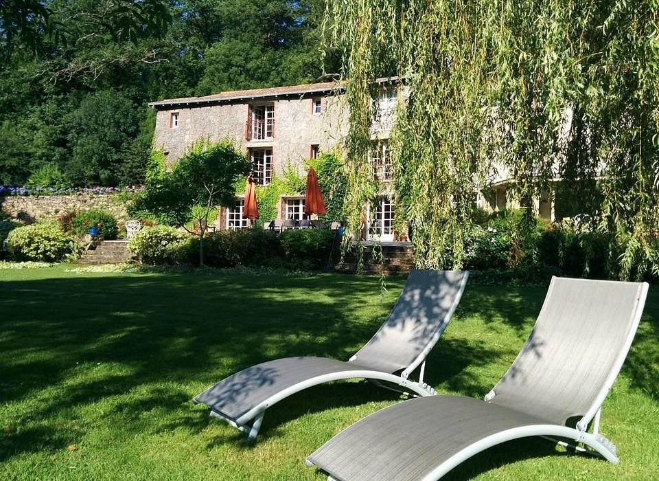 Logis du Grand Moulin, Chambre d'Hôtes aux Epesses