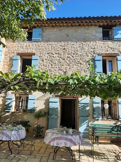 Le Mas d'Eguines, Chambre d'Hôtes à Peymeinade