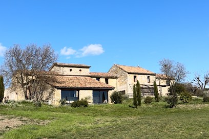Mas des Terres Rouges, Location de Vacances à Vézénobres