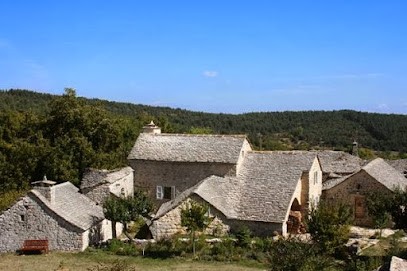 La Tarente - Chambres d'hôtes, Chambre d'Hôtes à Saint-Pierre-des-Tripiers
