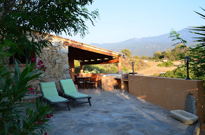 Campo Scorza / Gîtes Corse, Location De Vacances à Calcatoggio