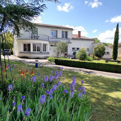 gite de l'aqueduc 17, Chambre d'Hôtes au Douhet