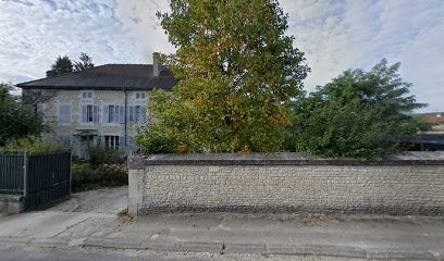 Chambre Dans Une Maison De Caractère, Chambre d'Hôtes à Mussey-sur-Marne