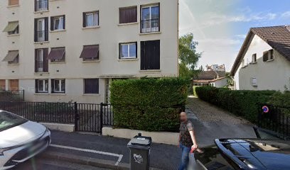 Chez Jeje Et Esther, Chambre d'Hôtes à Maisons-Alfort