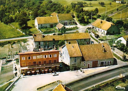 RESTAURANT, Chambre d'Hôtes à Foulain