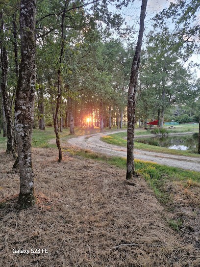 Parc résidentiel de loisirs, Location de Vacances à Doué-en-Anjou
