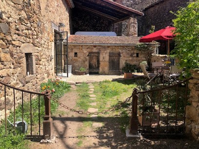 Loft à la campagne, Location de Vacances à Saint-Martin-d'Ollières