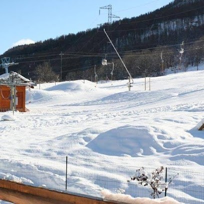 Location Meublé Au Pied Des Pistes, Location de Vacances à La Salle-les-Alpes