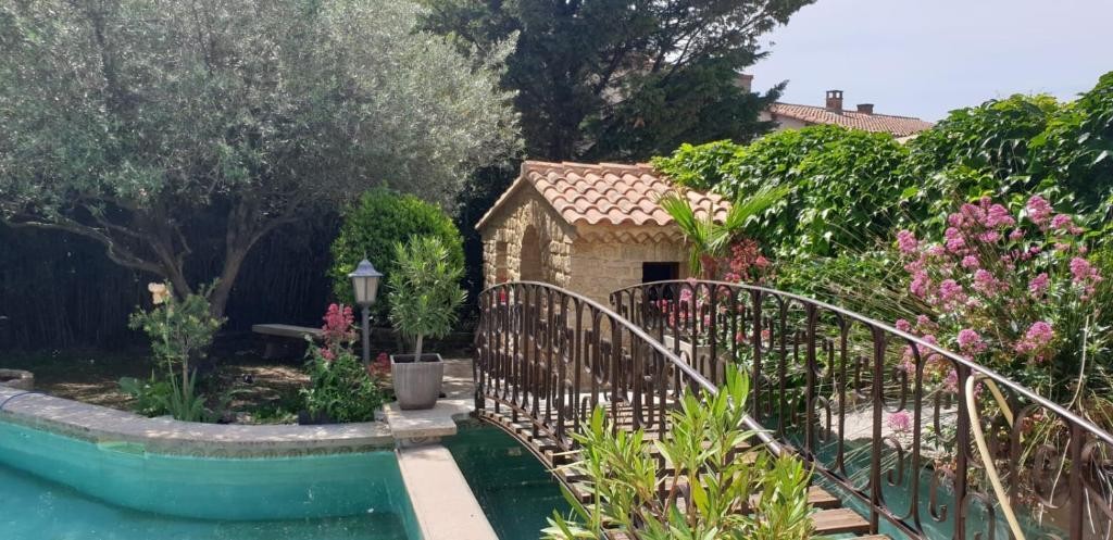 Villa Solary, Chambre d'Hôtes au Pontet