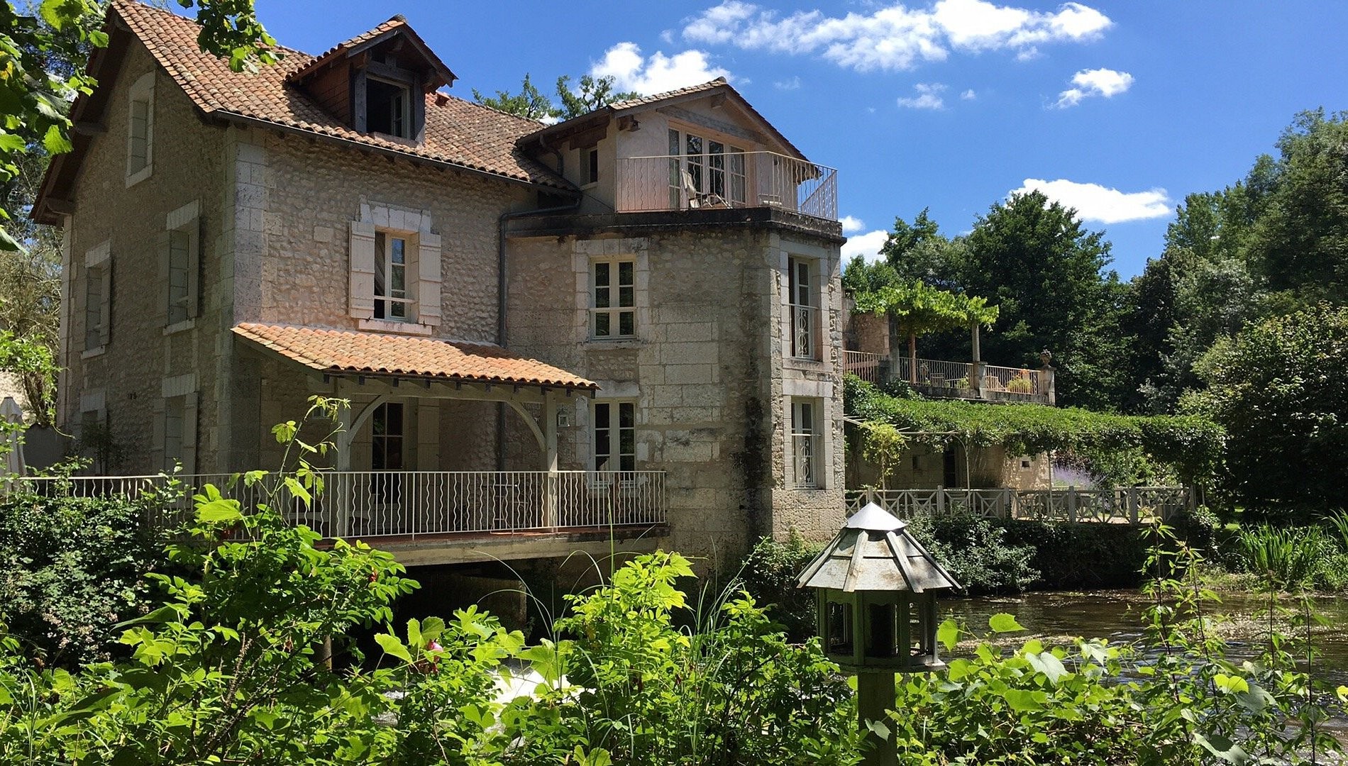 Le Moulin De Larcy, Chambre d'Hôtes à Villetoureix