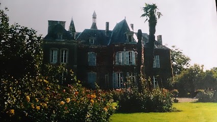 Le Logis Du Bourg Brangeau, Chambre d'Hôtes à Montréverd