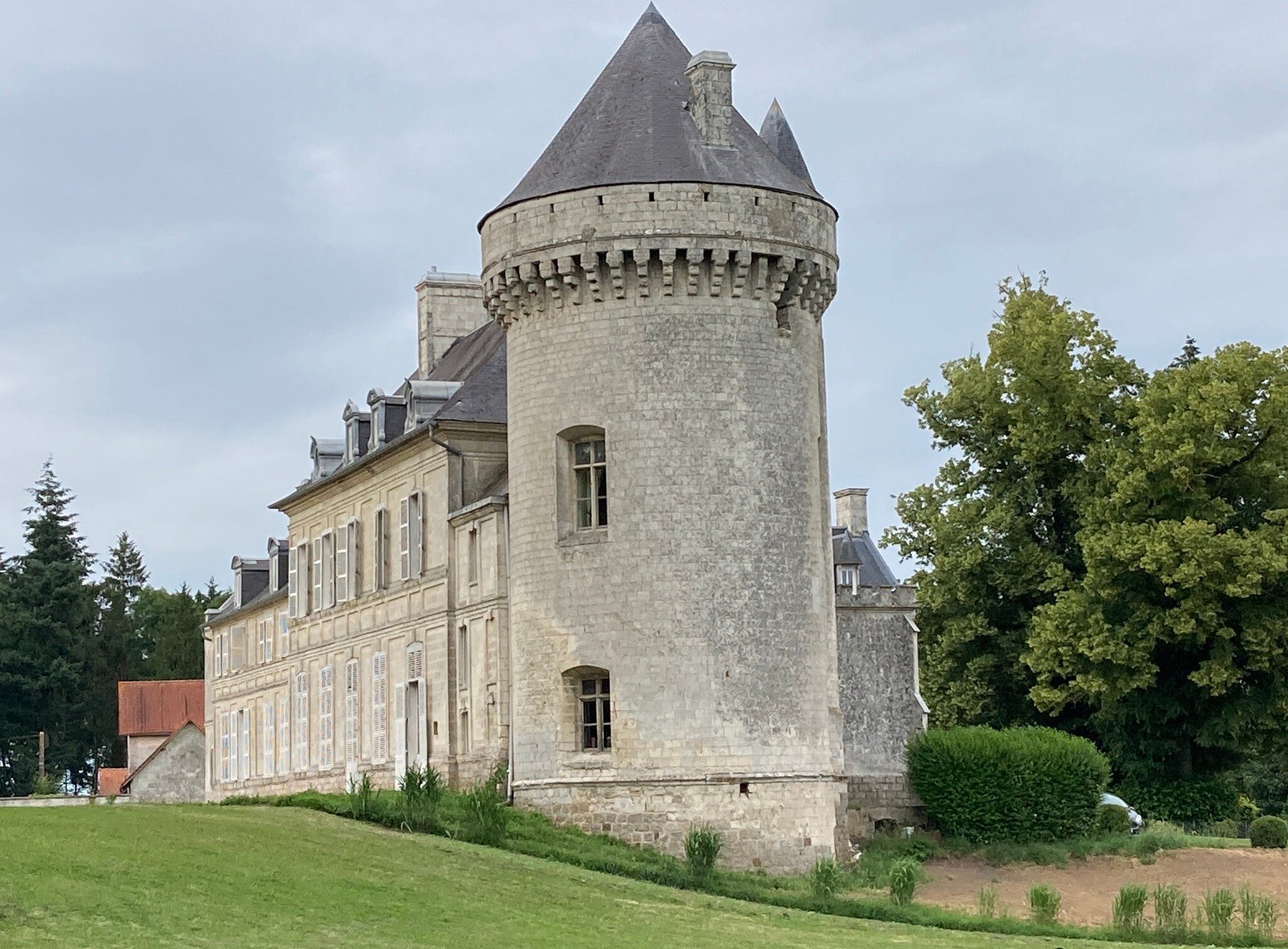 Château De Villers-Châtel Chambre D'hôtes à Villers-Châtel